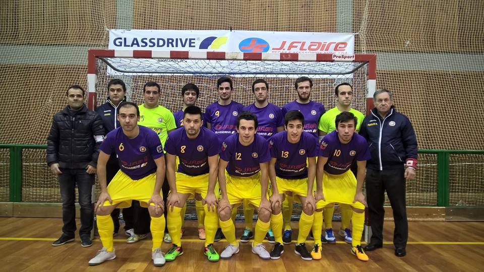 Pioneiros só regressam ao nacional se houver capacidade financeira