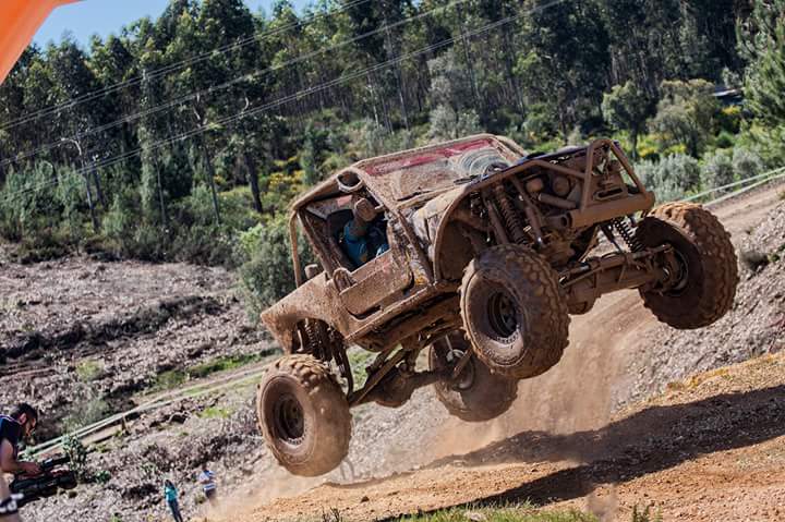 Problemas mecânicos condicionam Calçada e Flávio faz primeiro pódio