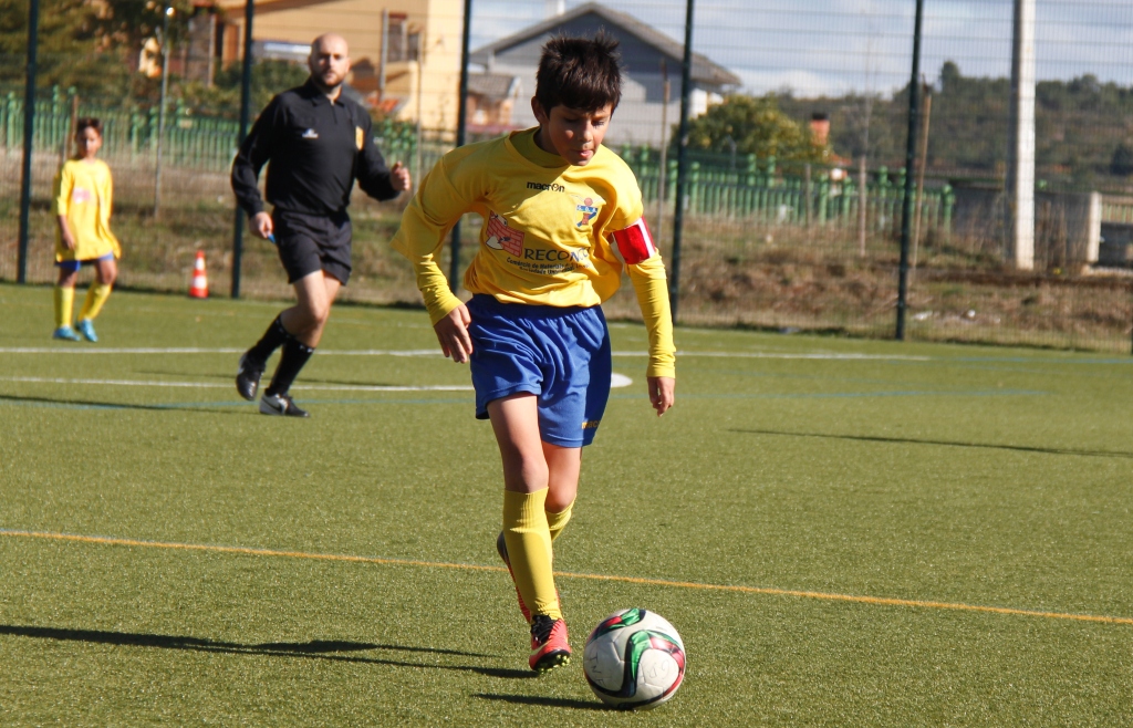 Vitória caseira com “poker” de João Paulo