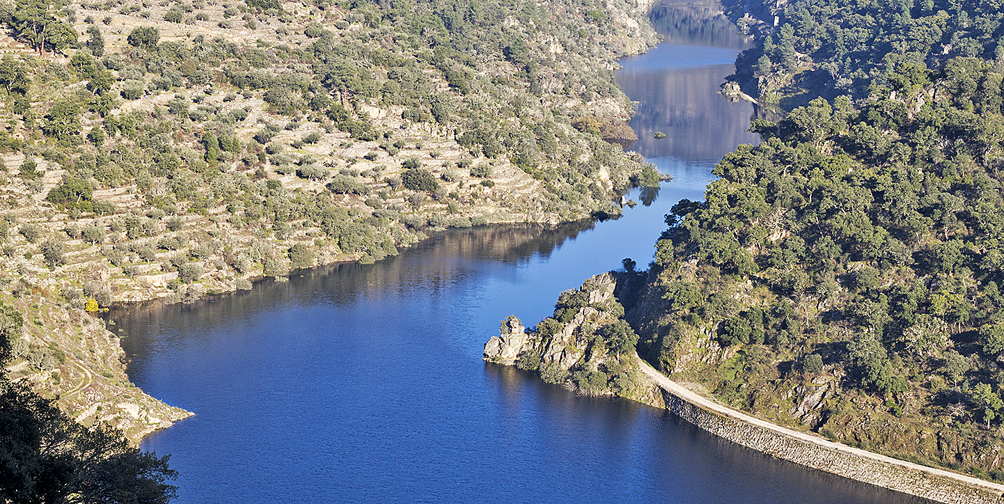 Moradores no vale do Tua duvidam que barragem traga benefícios