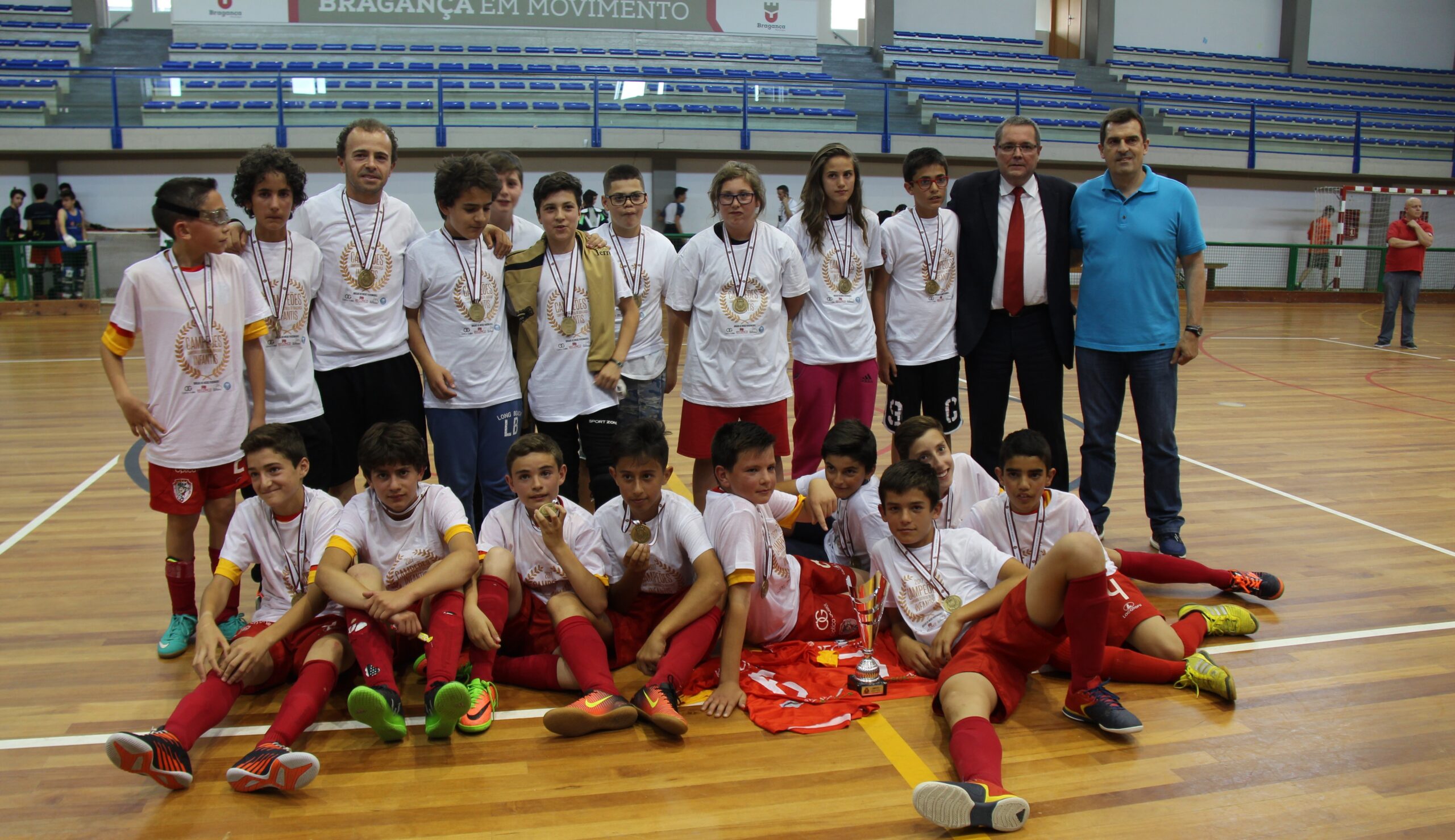 Escola Arnaldo Pereira é campeã distrital em infantis