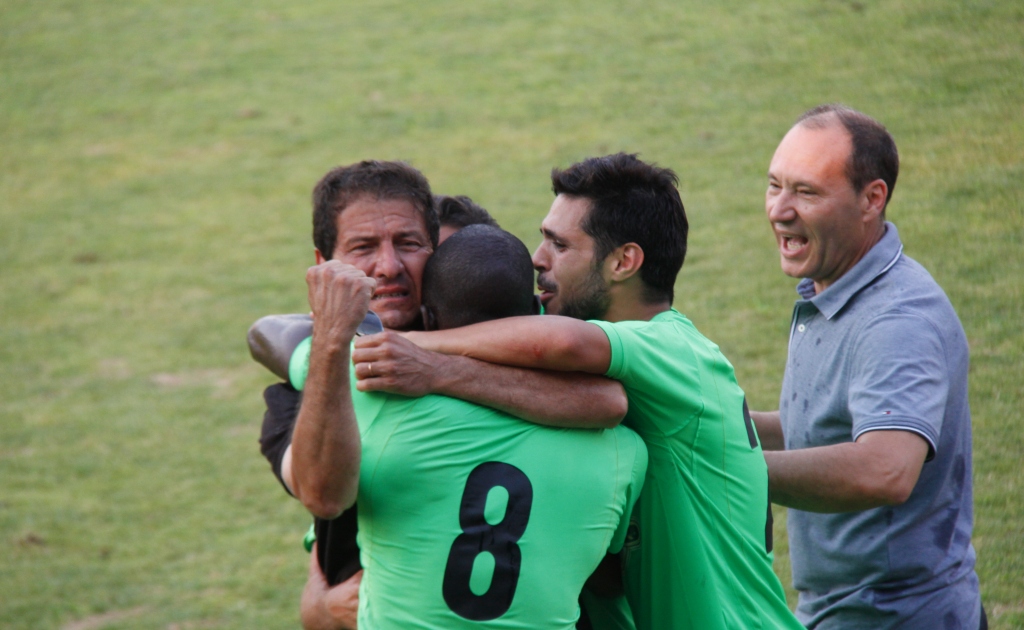 Mirandela segura manutenção na lotaria dos penáltis