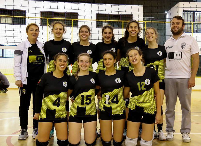 Brigantinas dominaram em casa