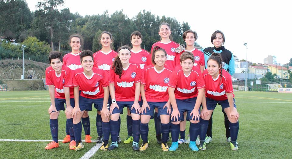 AD Paredes dá goleada e reforça liderança