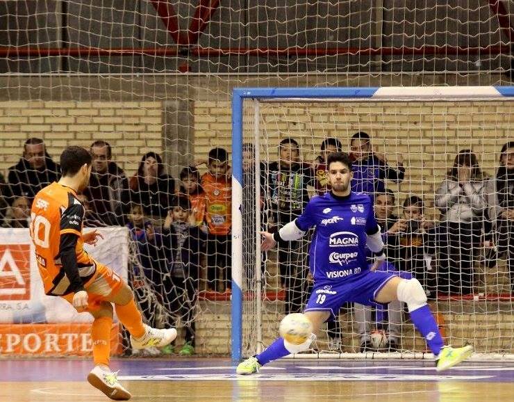 “Jogar em Espanha é uma sensação incrível”