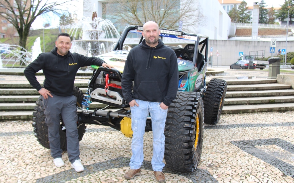 Flávio Gomes apresenta carro mais potente e resistente
