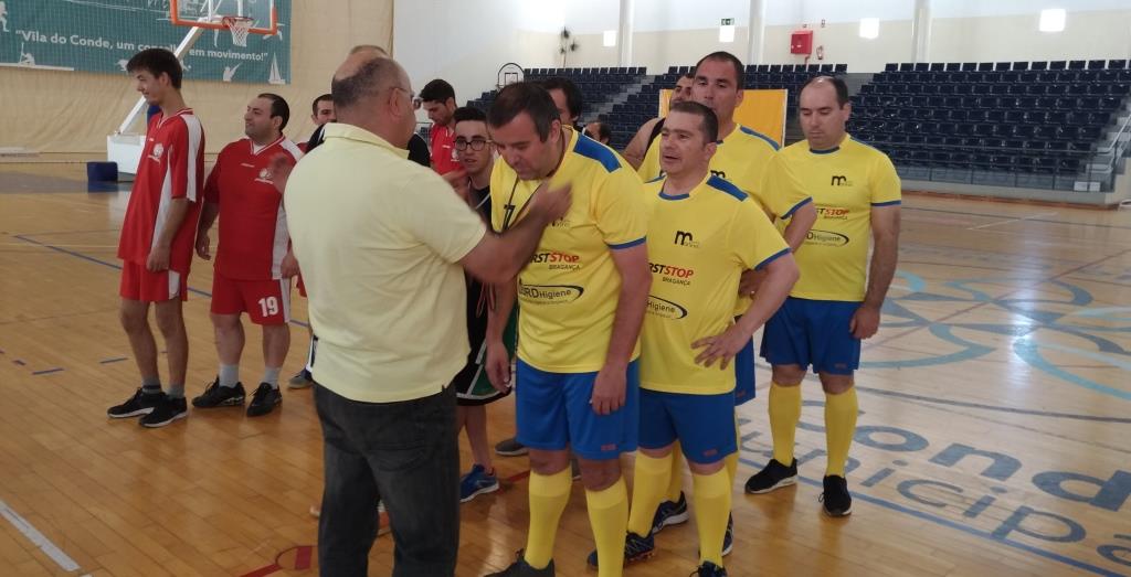 Santos Mártires conquistam bronze no basquetebol adaptado