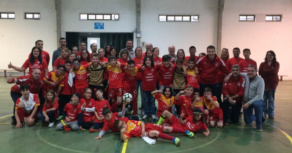Escola Arnaldo Pereira é bicampeã distrital de futsal