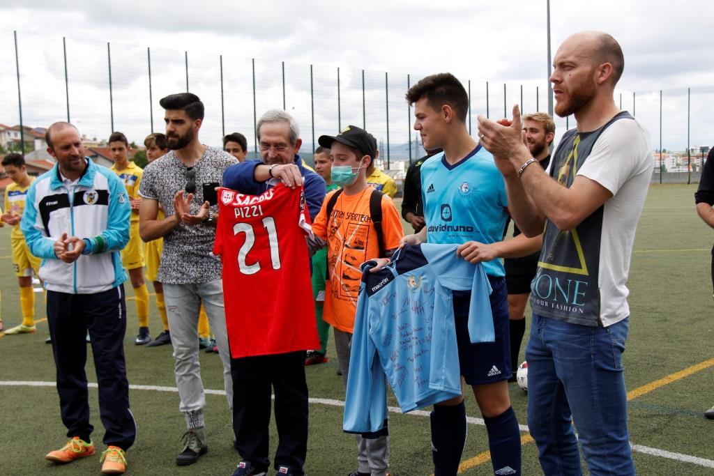 Colegas e equipa técnica solidários com Ricardo Pires