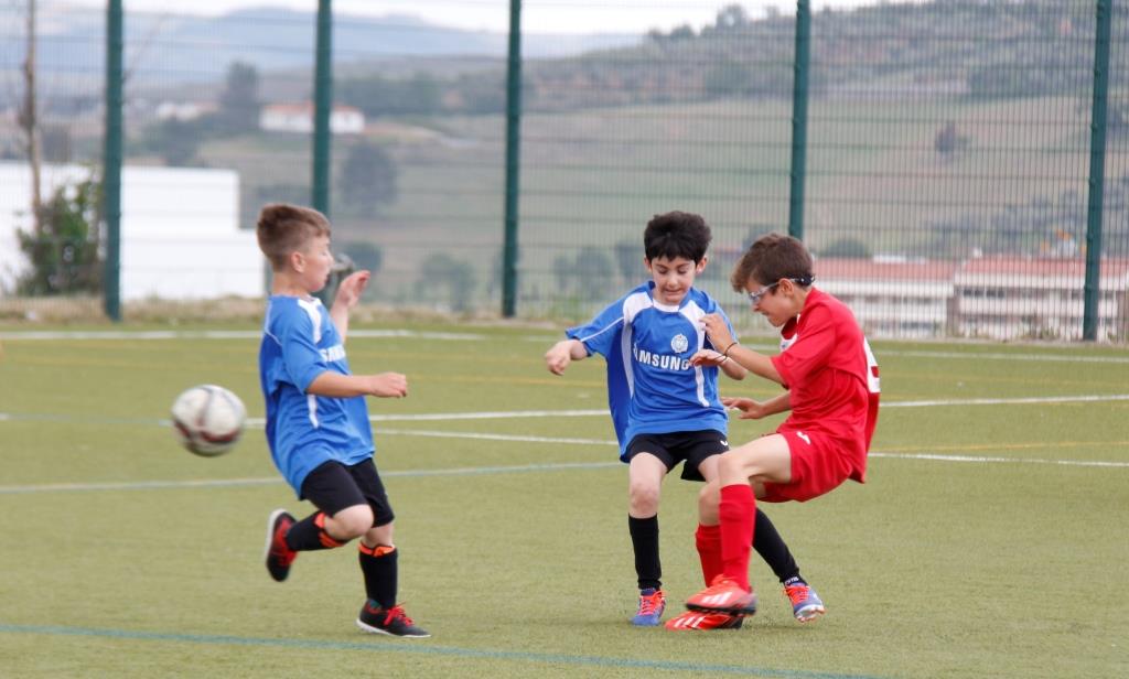Perto de 200 traquinas e petizes passaram pelo “Mãe d´Água Cup”