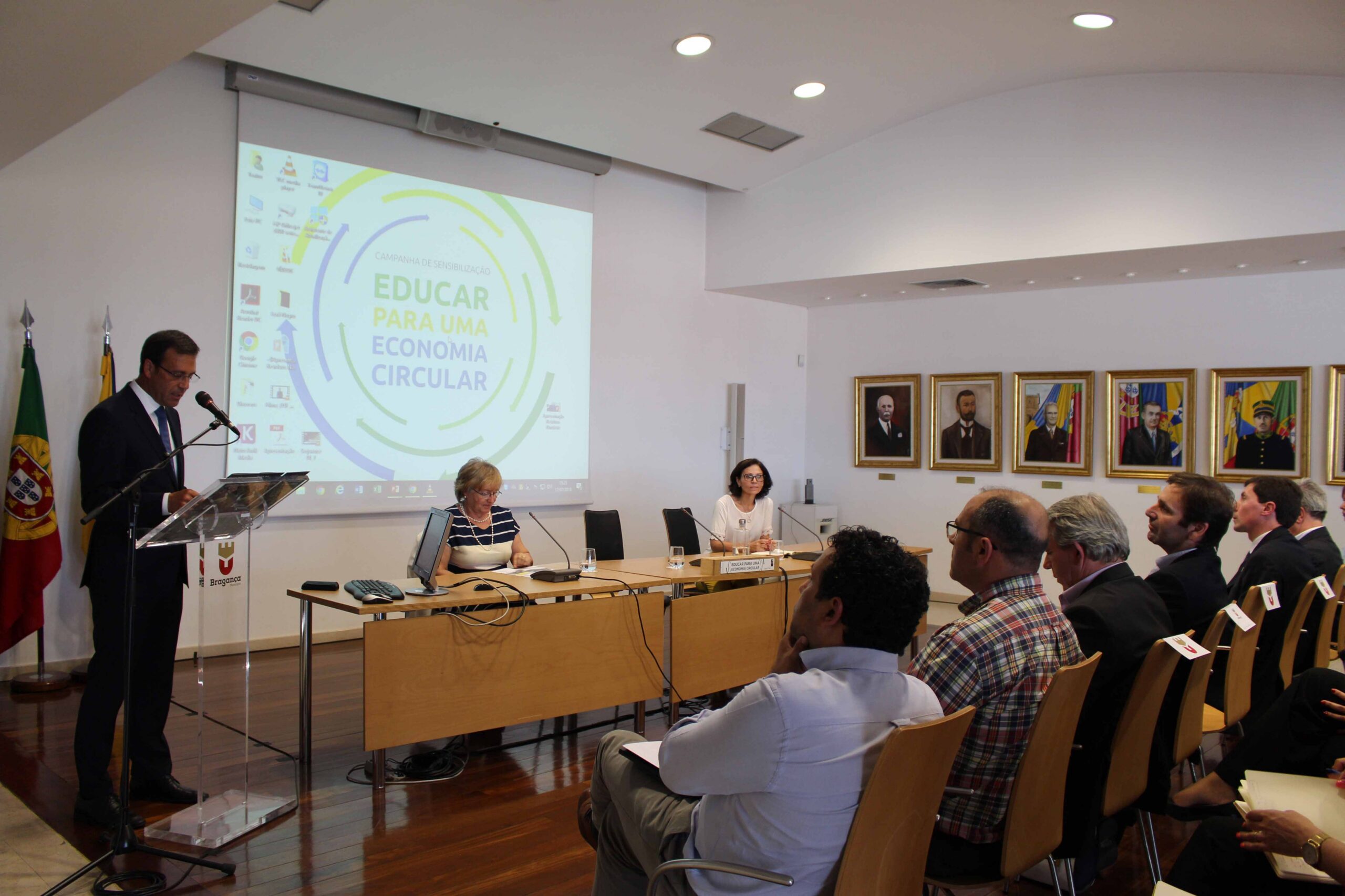 Resíduos do Nordeste aposta em campanhas para recolha selectiva de lixo