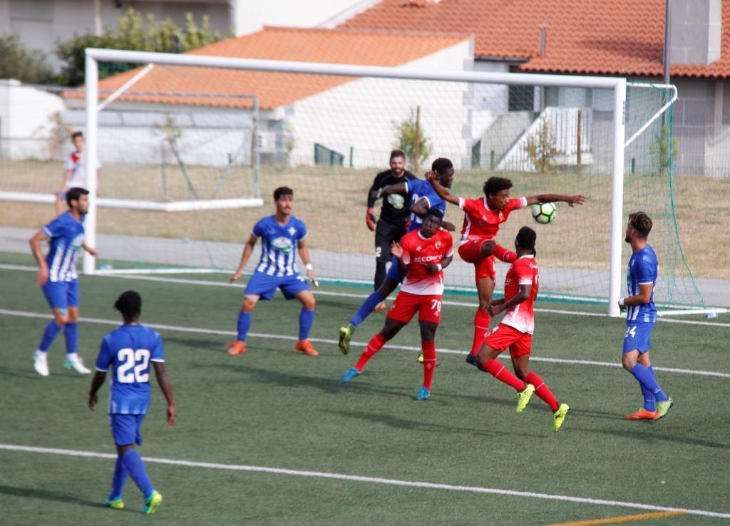 Dérbi transmontano termina empatado