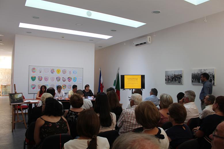 “Festa dos Caretos, dos Rapazes e de Santo Estêvão” em debate em Torre D. Chama