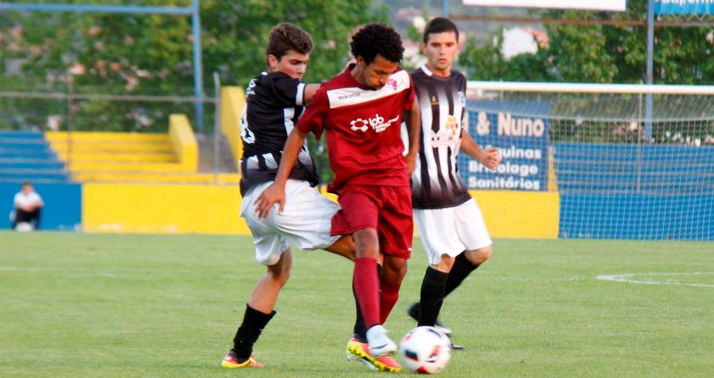 Estudantes já trabalham com plantel bastante renovado