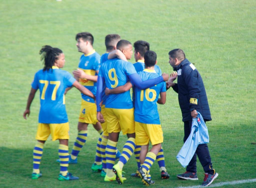 Bragança isola-se na liderança da Divisão de Honra Repsol Gás