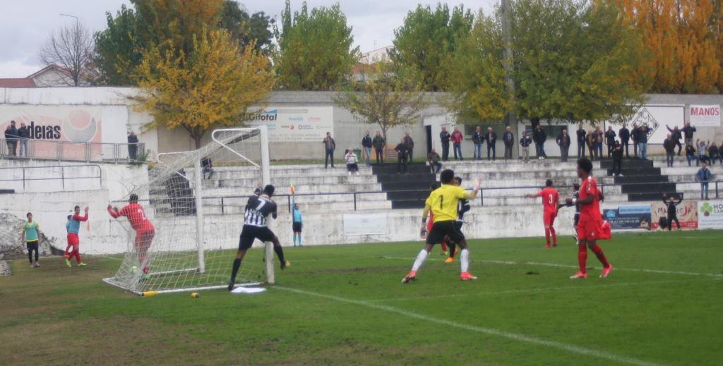 Mirandela continua invicto no São Sebastião