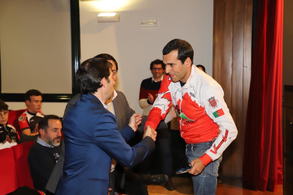 Associação de Ciclismo de Bragança homenageou Hélder Magno, Município de Bragança e César Quitério