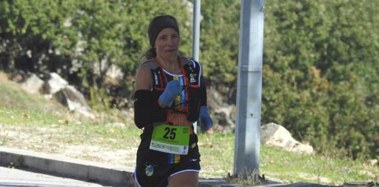 Lucinda Moreiras vence Campeonato Nacional de Estrada em veteranas F50