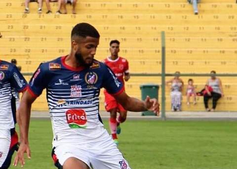 S.C. Mirandela anuncia mais duas contratações para o eixo da defesa