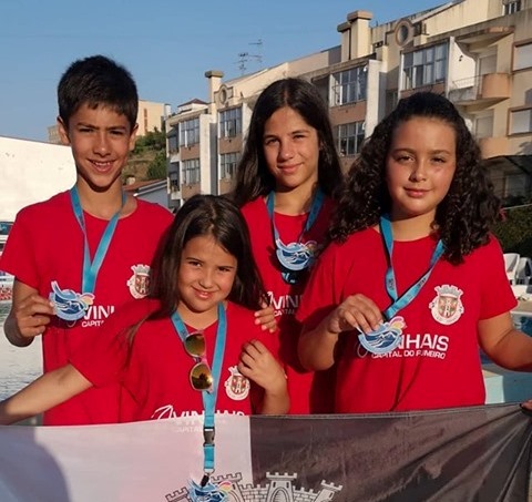 Escola de Natação de Vinhais conquista três medalhas no campeonato regional