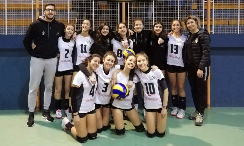 CAB conquista título regional de voleibol em infantis femininos