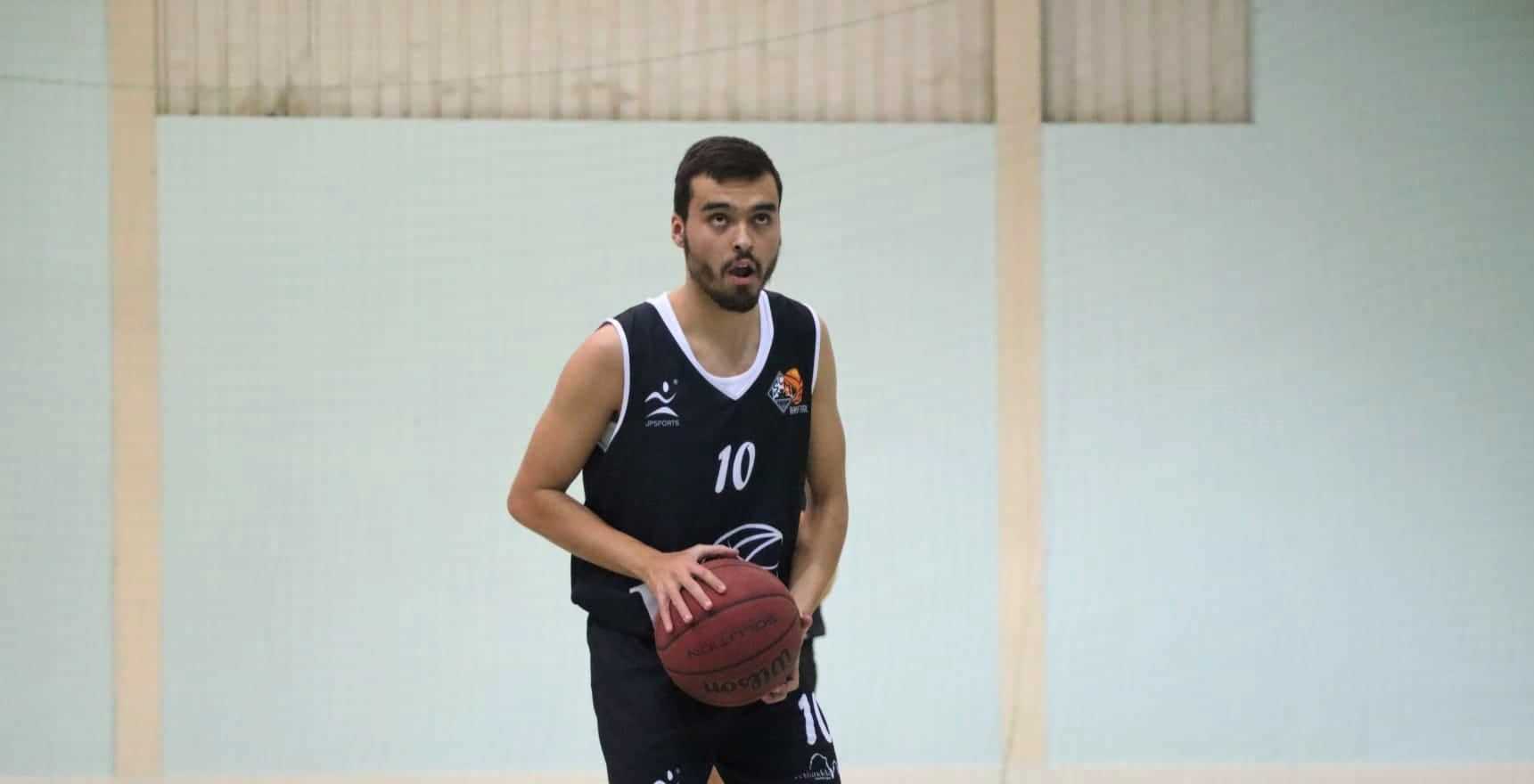 Alvinegros batem Limiense em casa