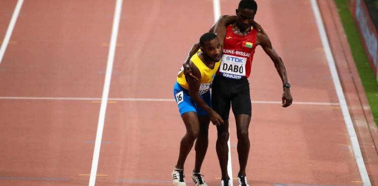 Presidente da República condecora aluno do IPB