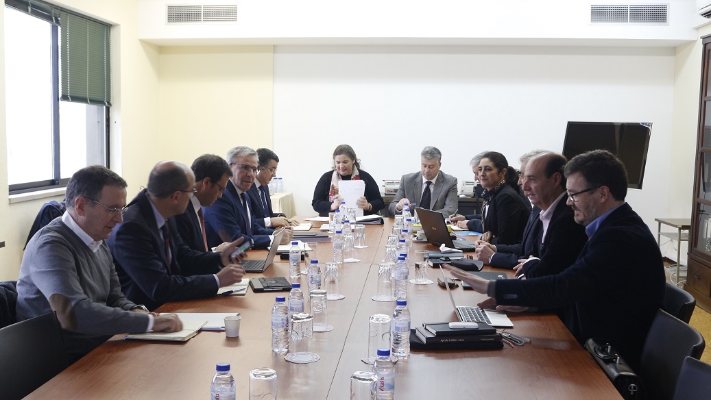 Autarcas da CIM-TTM ainda duvidam da descentralização