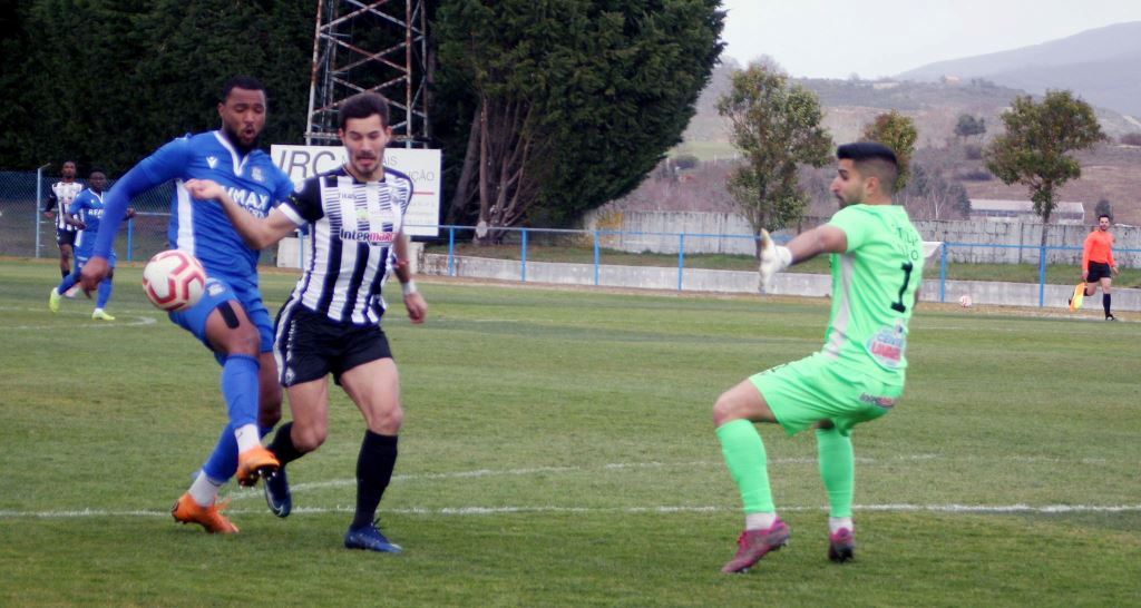 Equilíbrio pautou dérbi transmontano