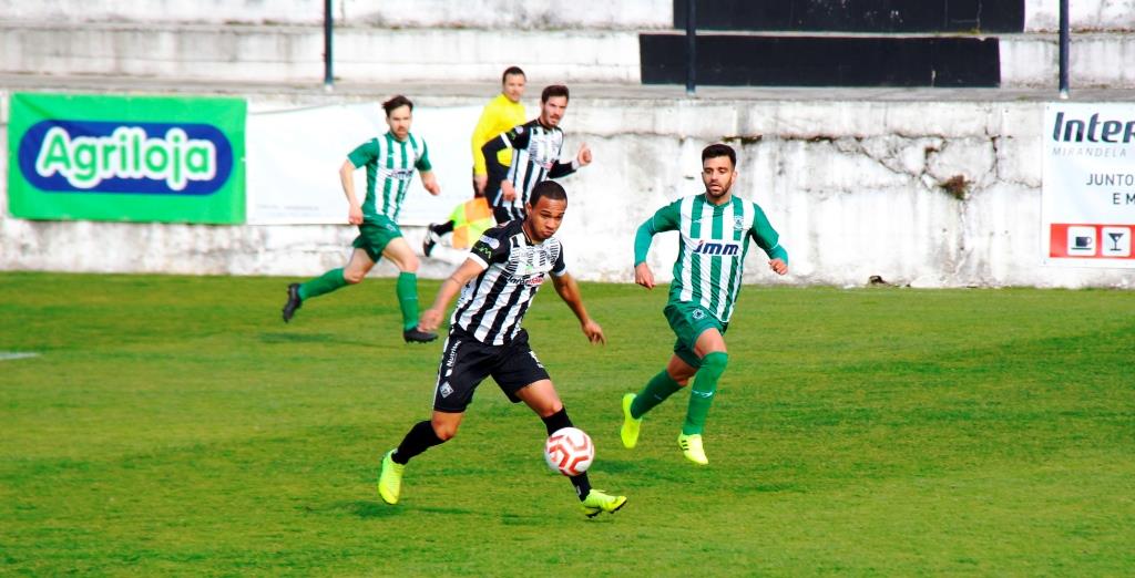 Eli resolveu em tempo de compensação e gelou alvinegros