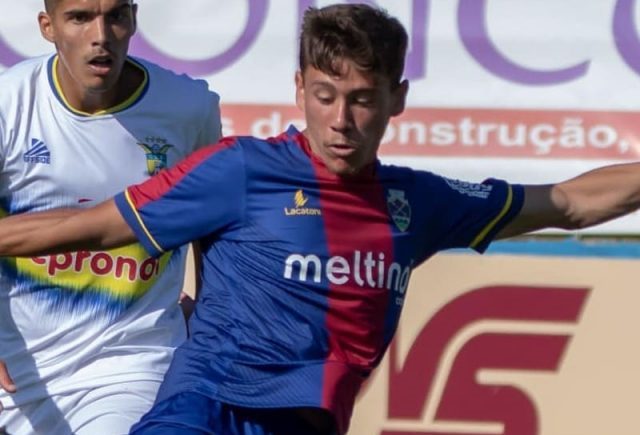 Daniel Pires regressa a casa