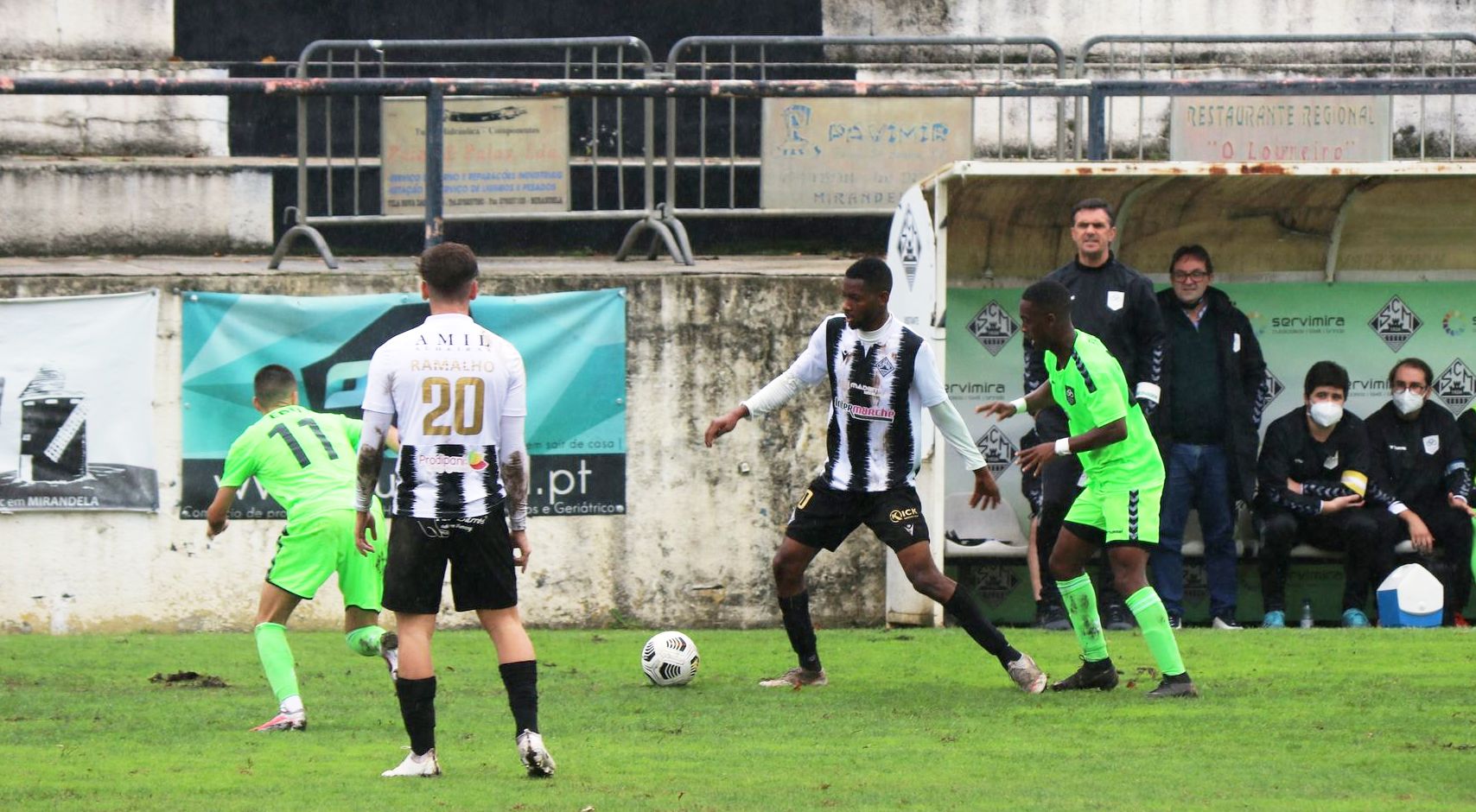 Empate caseiro tira Mirandela da vice-liderança
