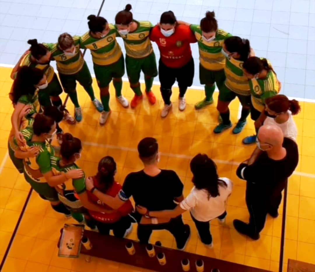 Macedense faz história e garante subida à 2ª Divisão Nacional de Futsal feminino