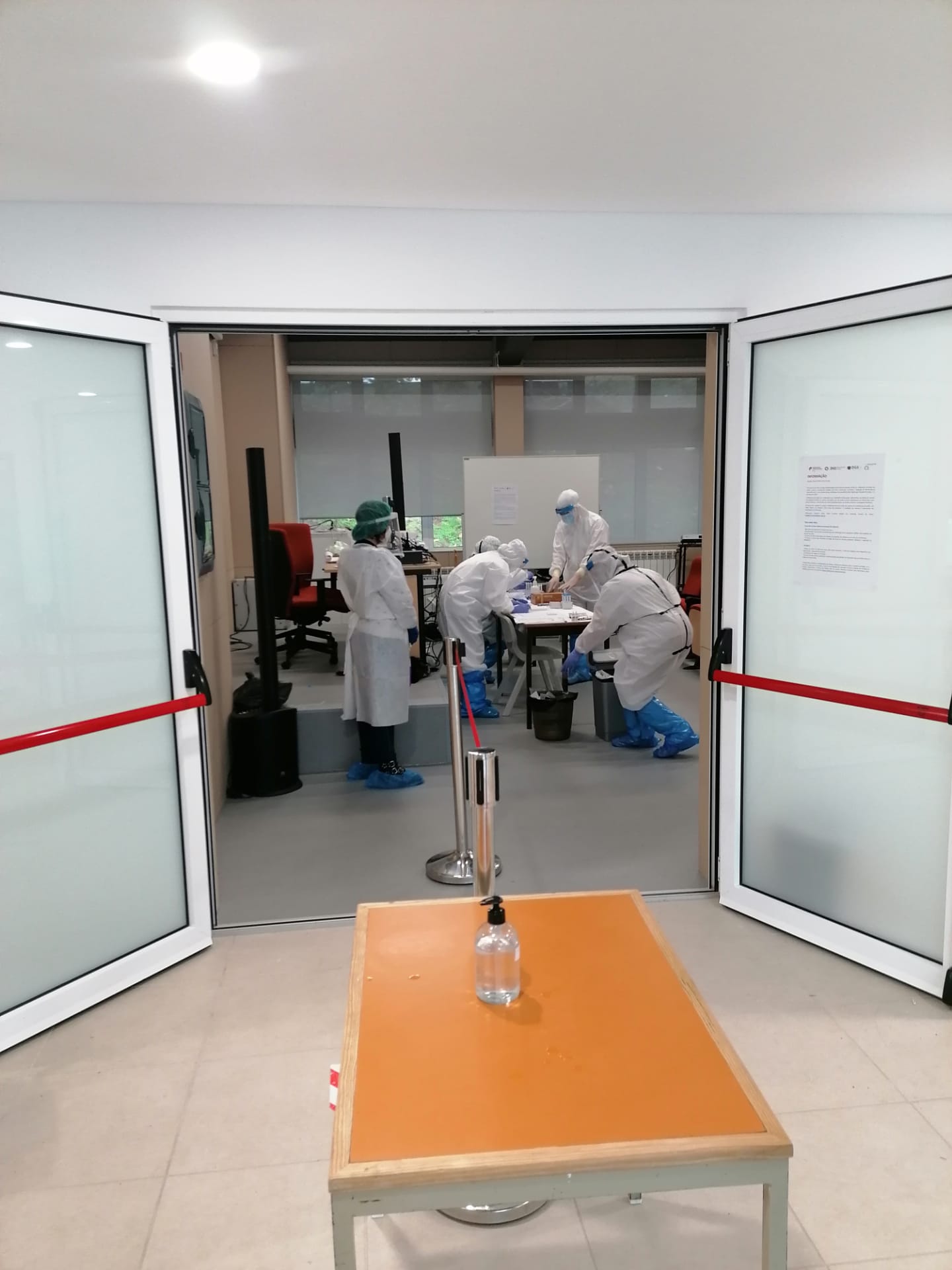 Escolas voltam a fechar e pais concordam