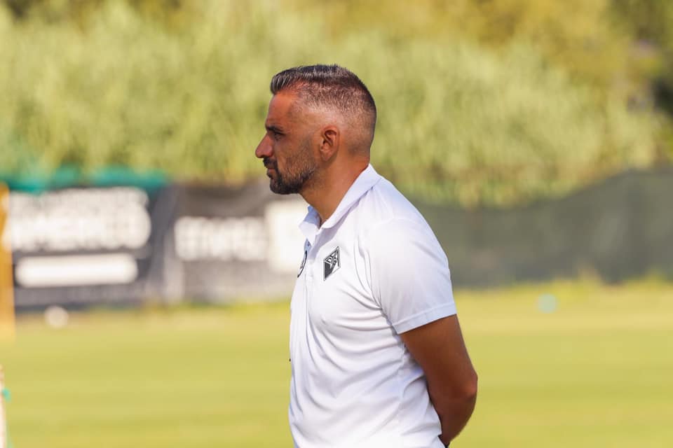 Mirandelense Rui Borges lidera Segunda Liga