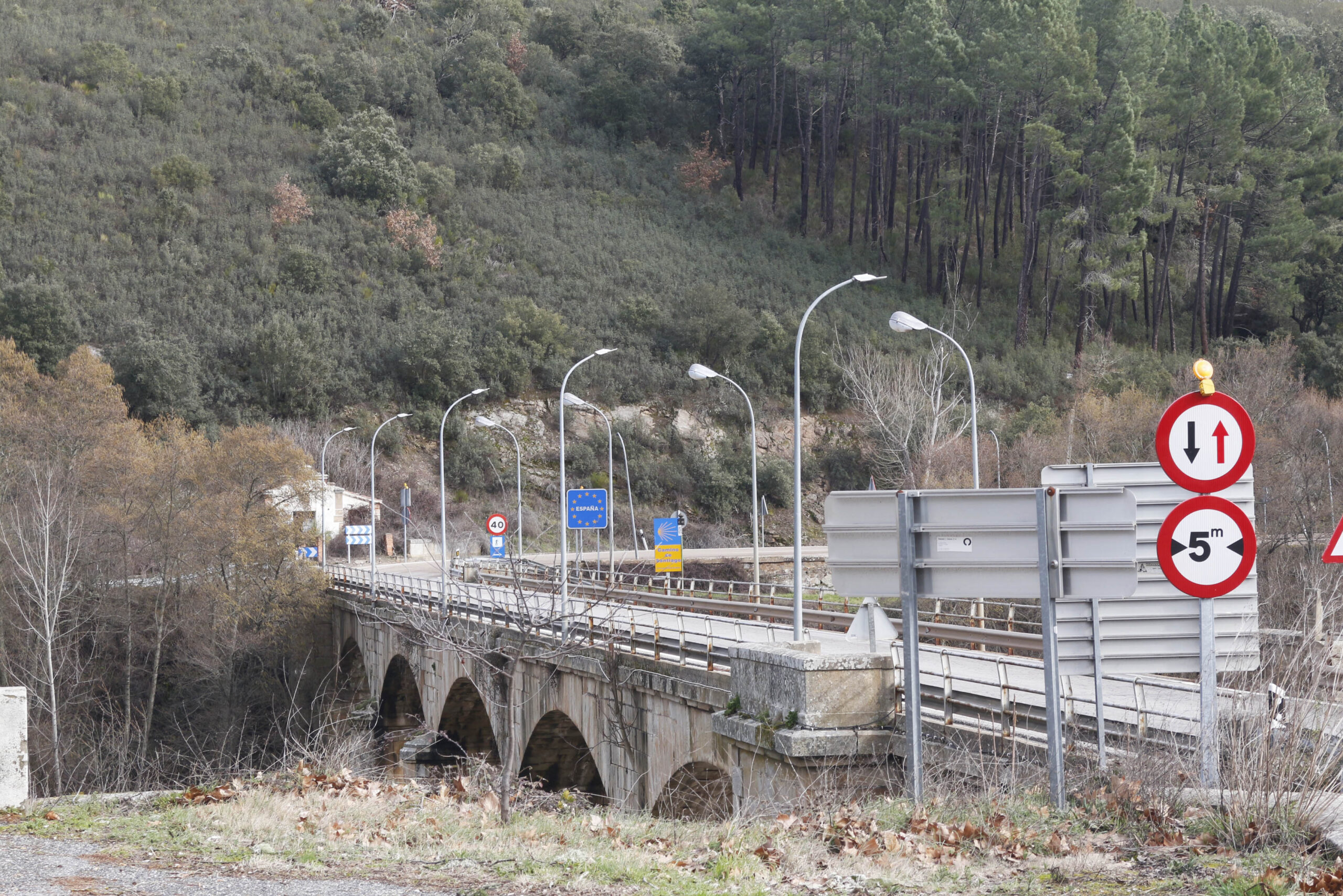 Autarcas pediram reabertura de fronteiras mas ministro não acede a criar novos pontos de passagem no distrito de Bragança