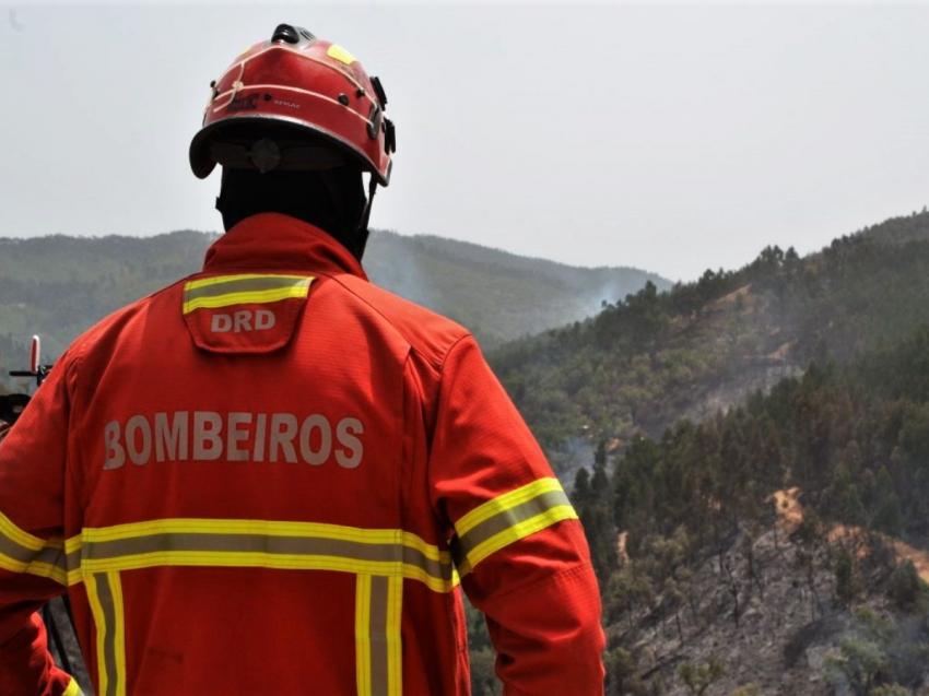 Meios de combate a incêndios reforçados desde Maio