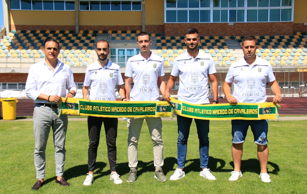 Macedo oficializa contratação do técnico Rafael Nascimento