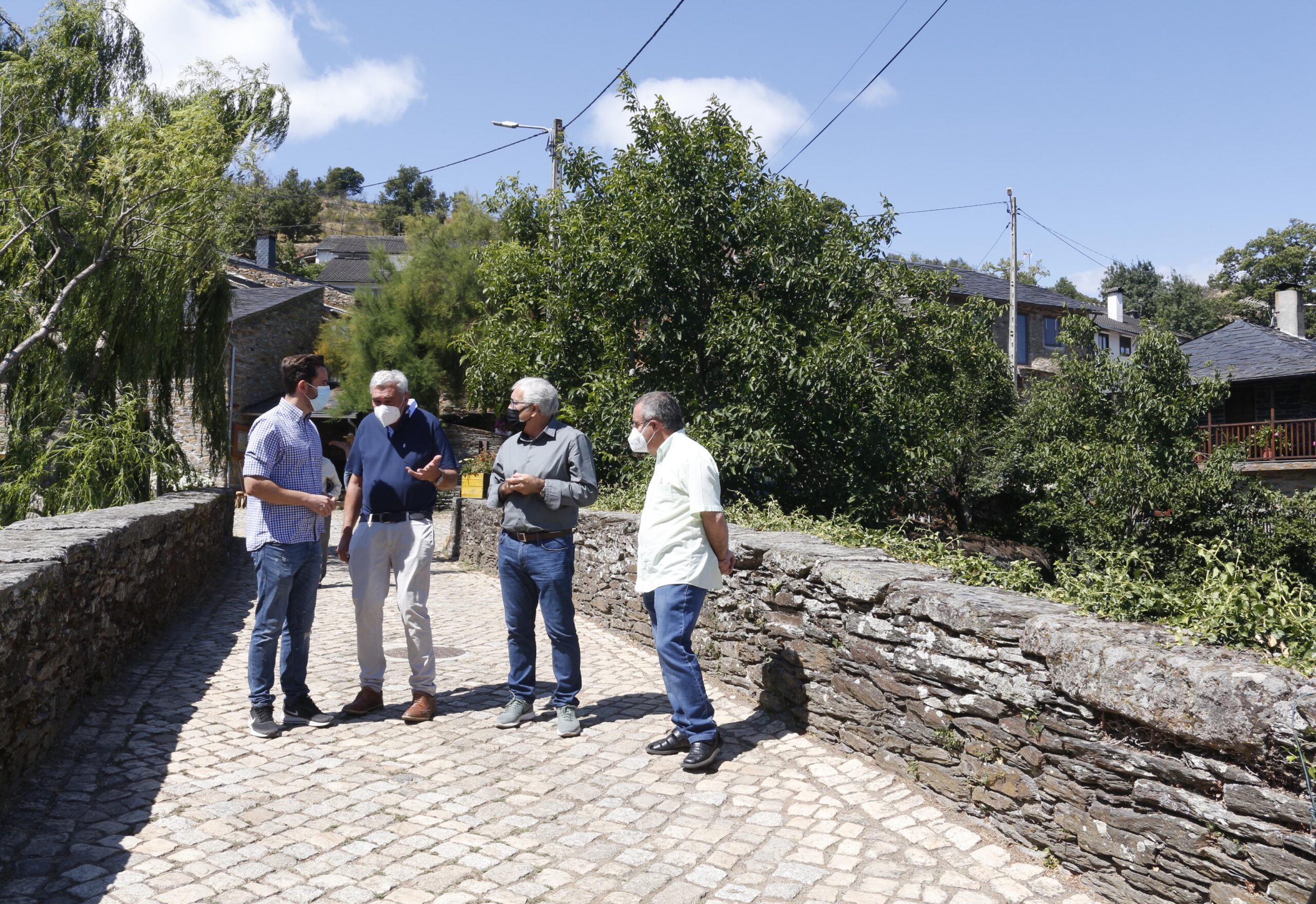 Representantes do PSOE de Zamora querem estrada de qualidade até à Puebla do lado espanhol