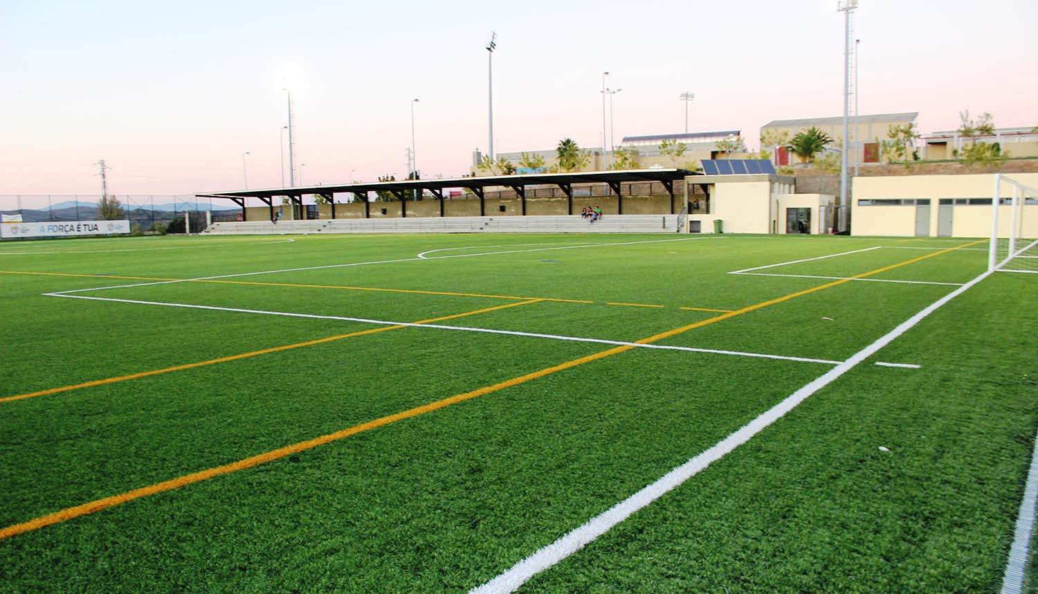 Escola Municipal de Futebol avança em Torre de Moncorvo