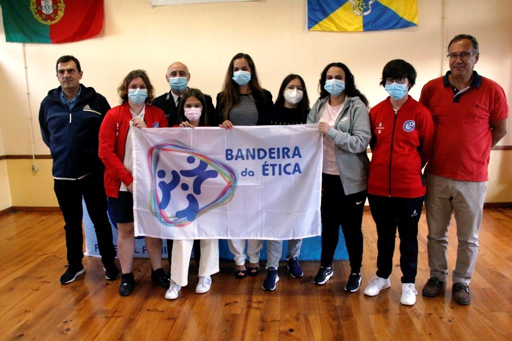 Coordenador Nacional do PNED entregou Bandeira da Ética à AD Paredes