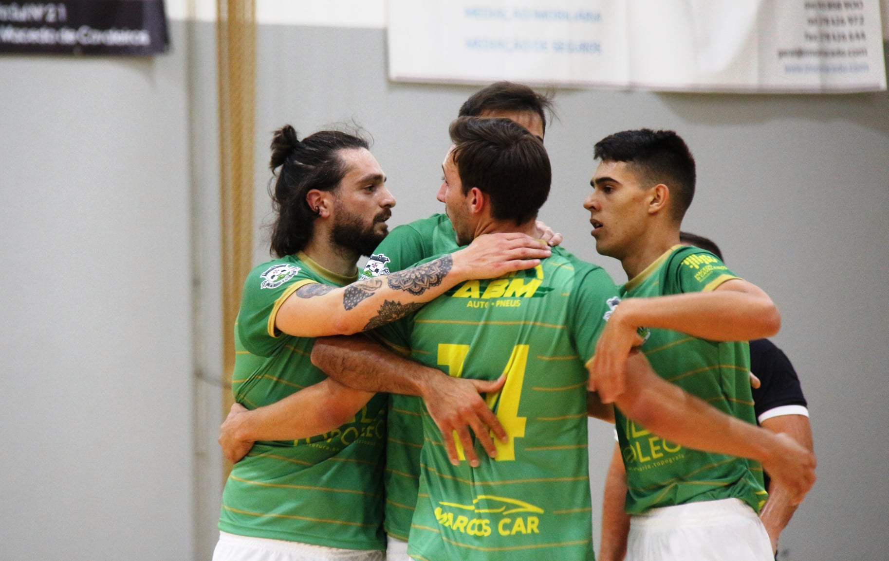 Jogo de estreantes termina com empate