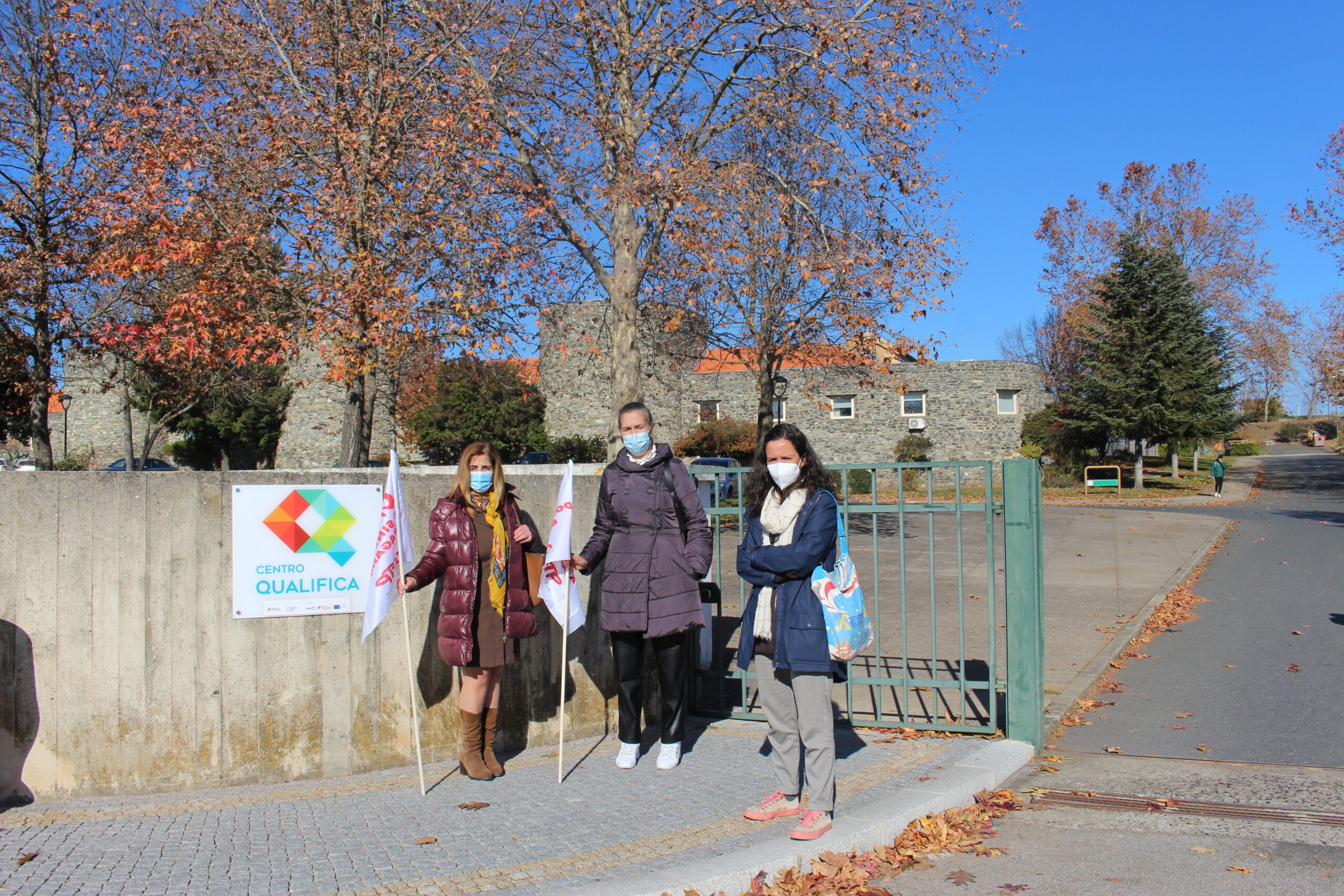 Funcionárias da cantina do Centro de Emprego queixam-se de falta de condições