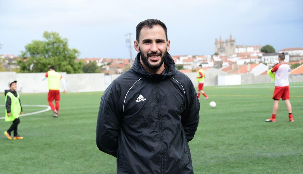 Vítor Fernandes deixa comando técnico do Mirandês