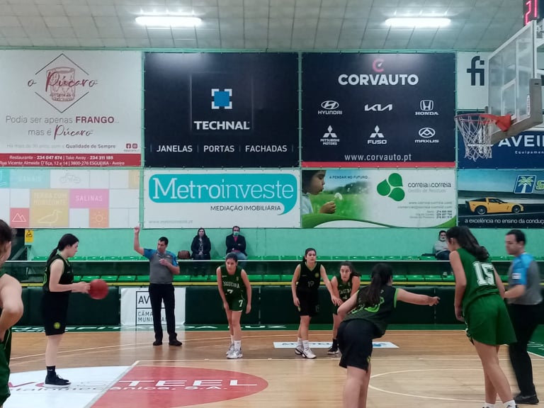 Macedense sofre derrota na viagem a Aveiro