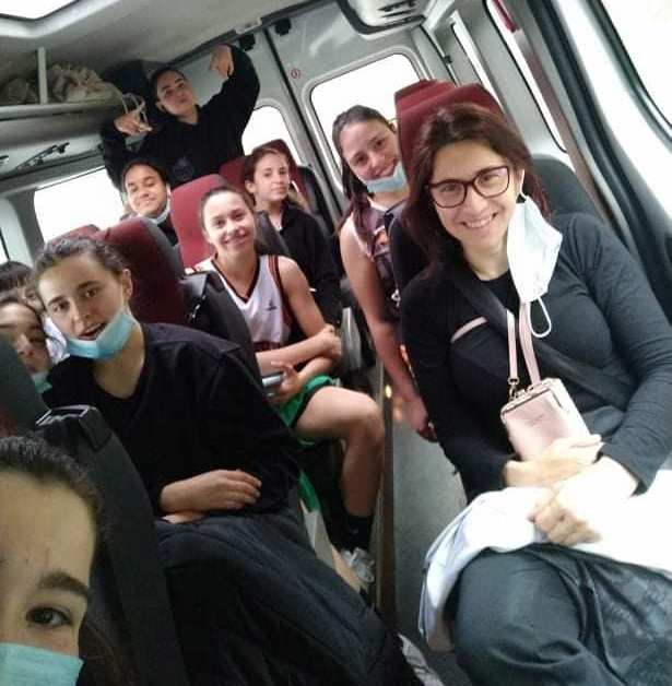 Mirandela Basquete Clube vence em femininos