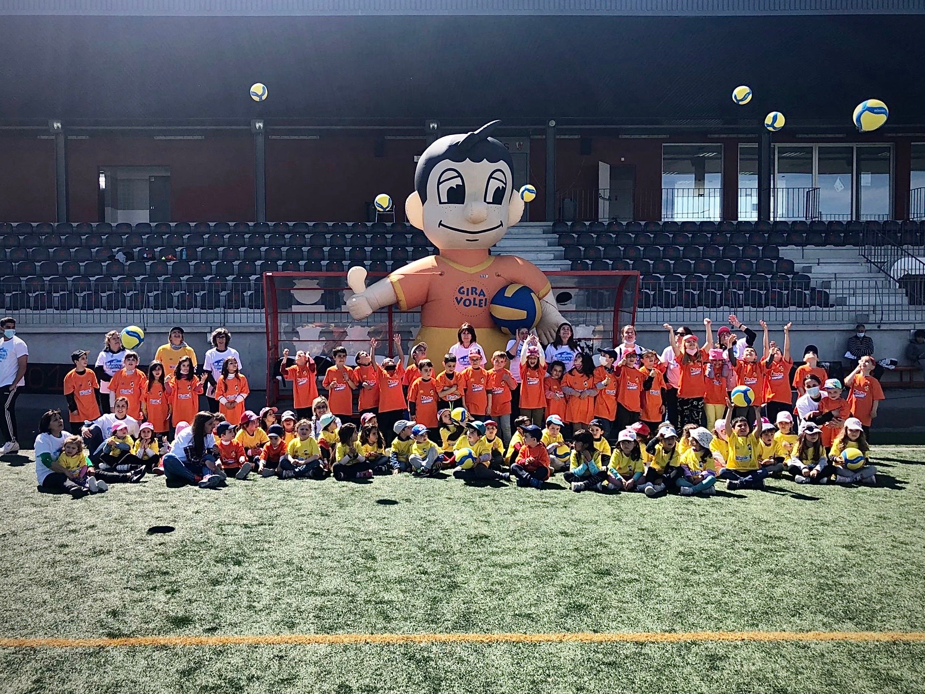 Miranda do Douro e Freixo de Espada à Cinta receberam Campo de Férias de Gira-Volei