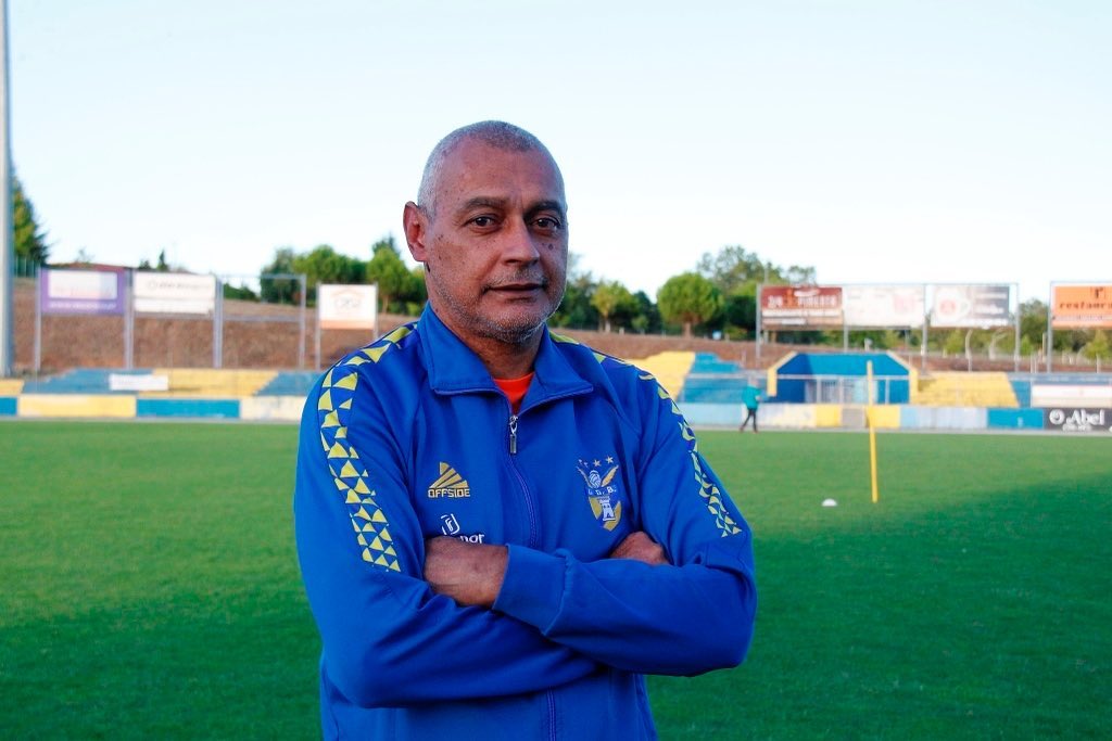 Lopes da Silva deixa comando técnico do Grupo Desportivo de Bragança