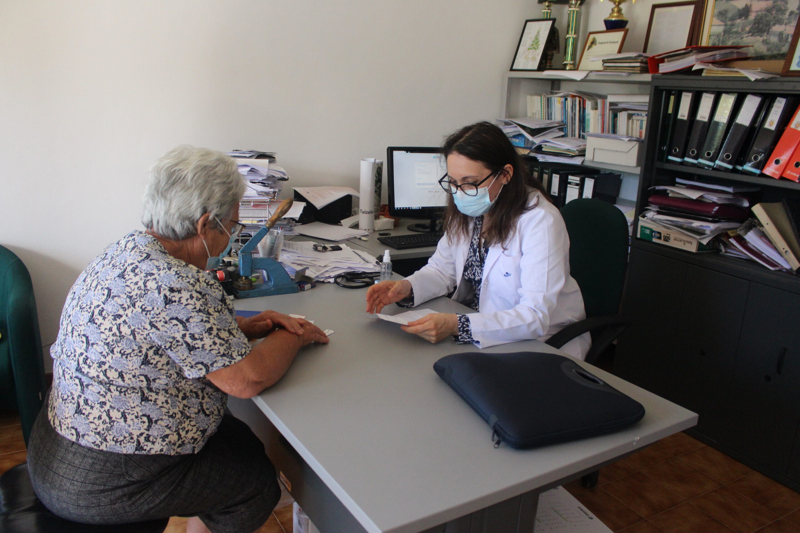 Habitantes de Tuizelo têm cuidados de saúde à porta de casa com o “Médico na Freguesia”