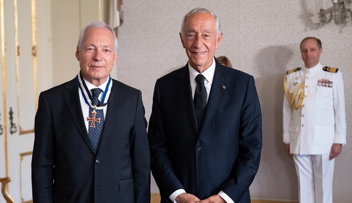 Jorge Nunes condecorado Comendador da Ordem do Infante D. Henrique pelo Presidente da República